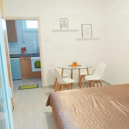 Ildikó Apartman Apartman *