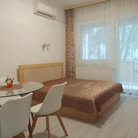 Apartman Ildikó Apartman *