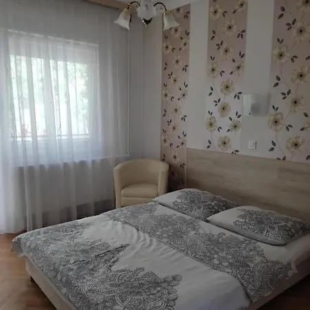 아파트 Ildiko Hajdúszoboszló